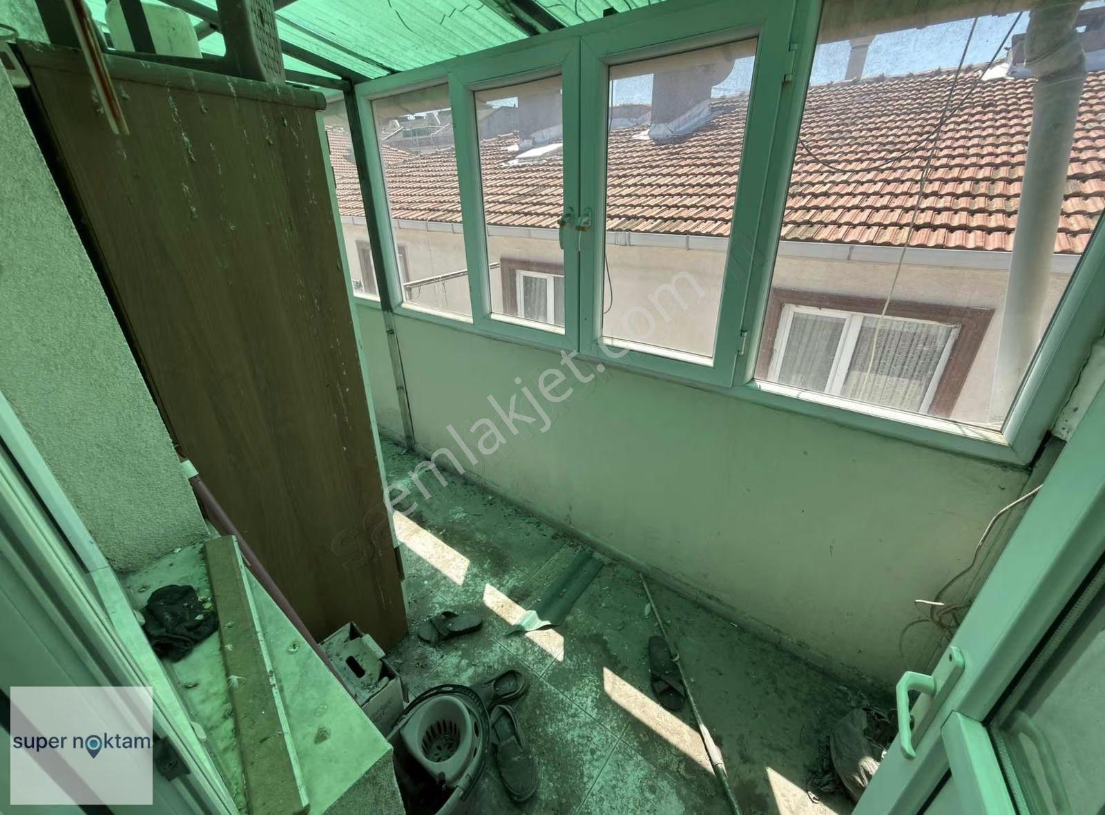 Soğanlı'da Satılık 2+1 Mülkiyetli Teras Kat Merkezi Konum Daire - Görsel 14