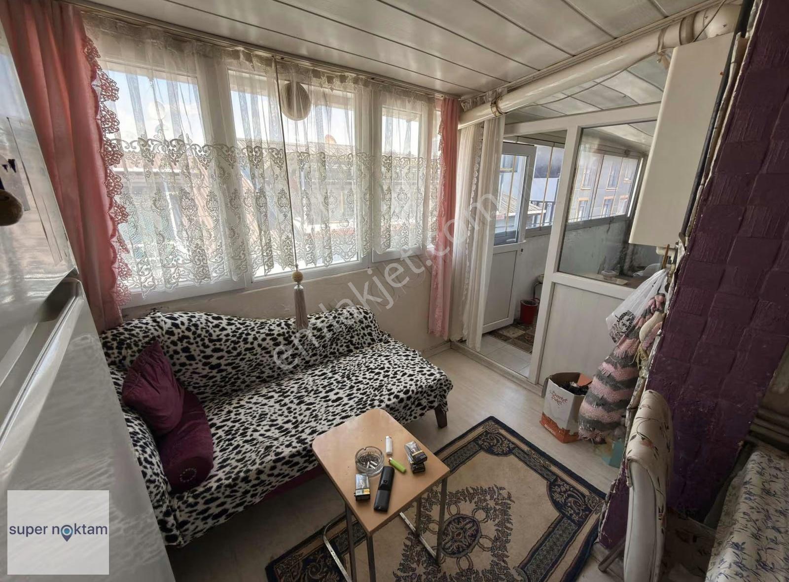 Soğanlı'da Satılık 2+1 Mülkiyetli Teras Kat Merkezi Konum Daire - Görsel 18