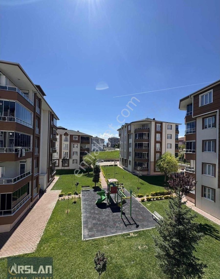 İnegöl Alanyurt Yeni Mah'de, Site İçi, 140m2, 3+1, Satılık Daire - Görsel 10