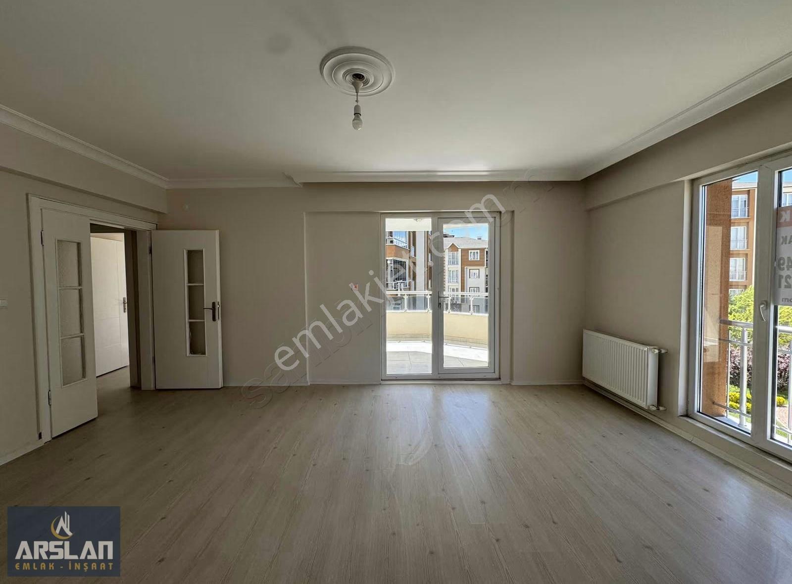 İnegöl Alanyurt Yeni Mah'de, Site İçi, 140m2, 3+1, Satılık Daire - Görsel 11
