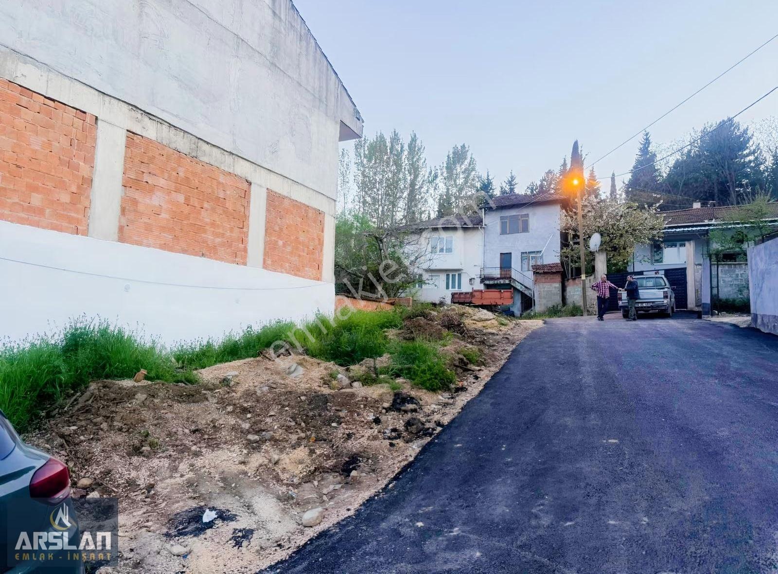 İnegöl Cerrah'ta Bıtışık Nızam 192 M² Satılık Arsa - Görsel 4