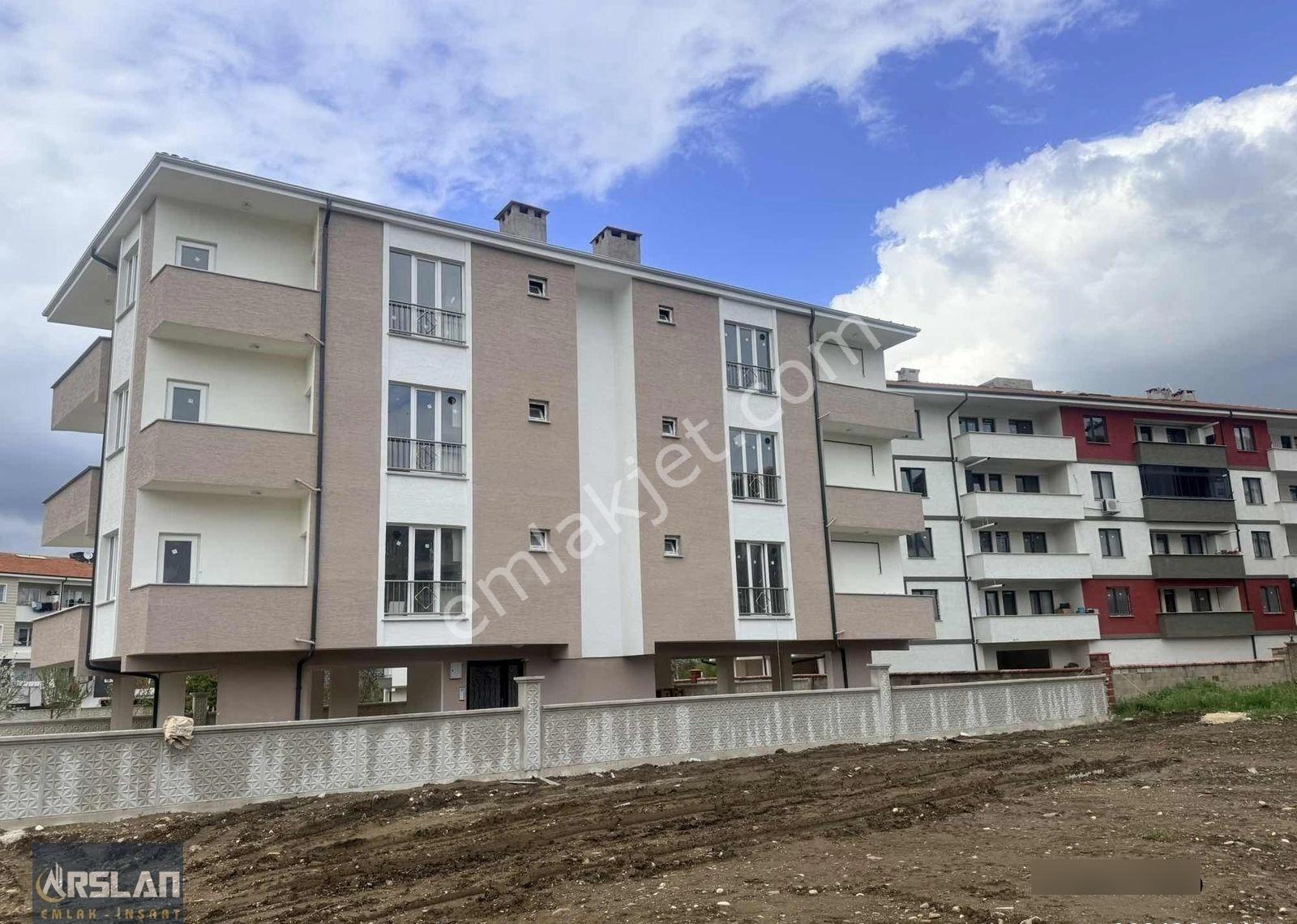 Acıl İnegöl Cerrah'ta Satılık 2 + 1 Daıre - Görsel 12