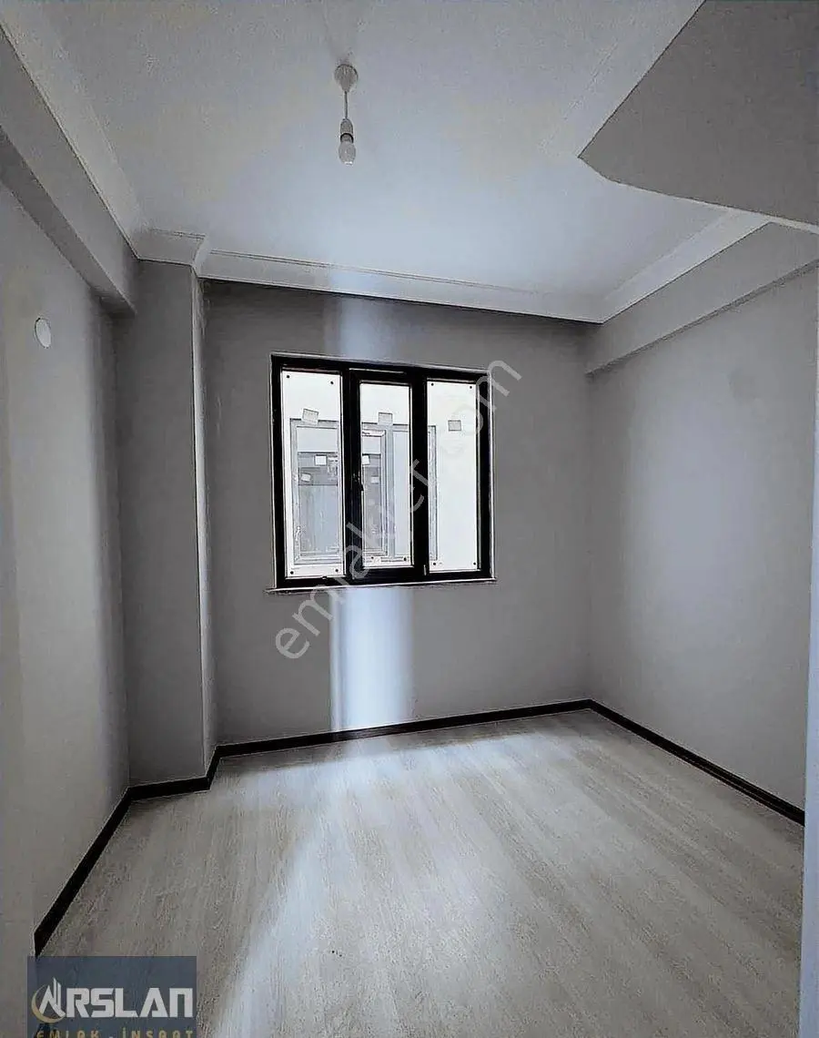 İnegöl Alanyurt Cumhuriyet Mah.3+1,150m2, 3.kat, Satılık Dubleks - Görsel 3