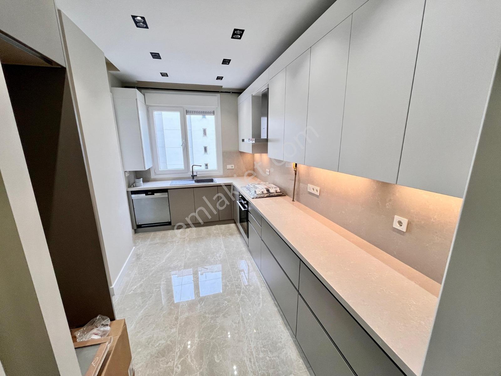 Ömerpaşa'da Bağdat'a Çok Yakın 150m2 Katta Tek Sıfır - Görsel 3