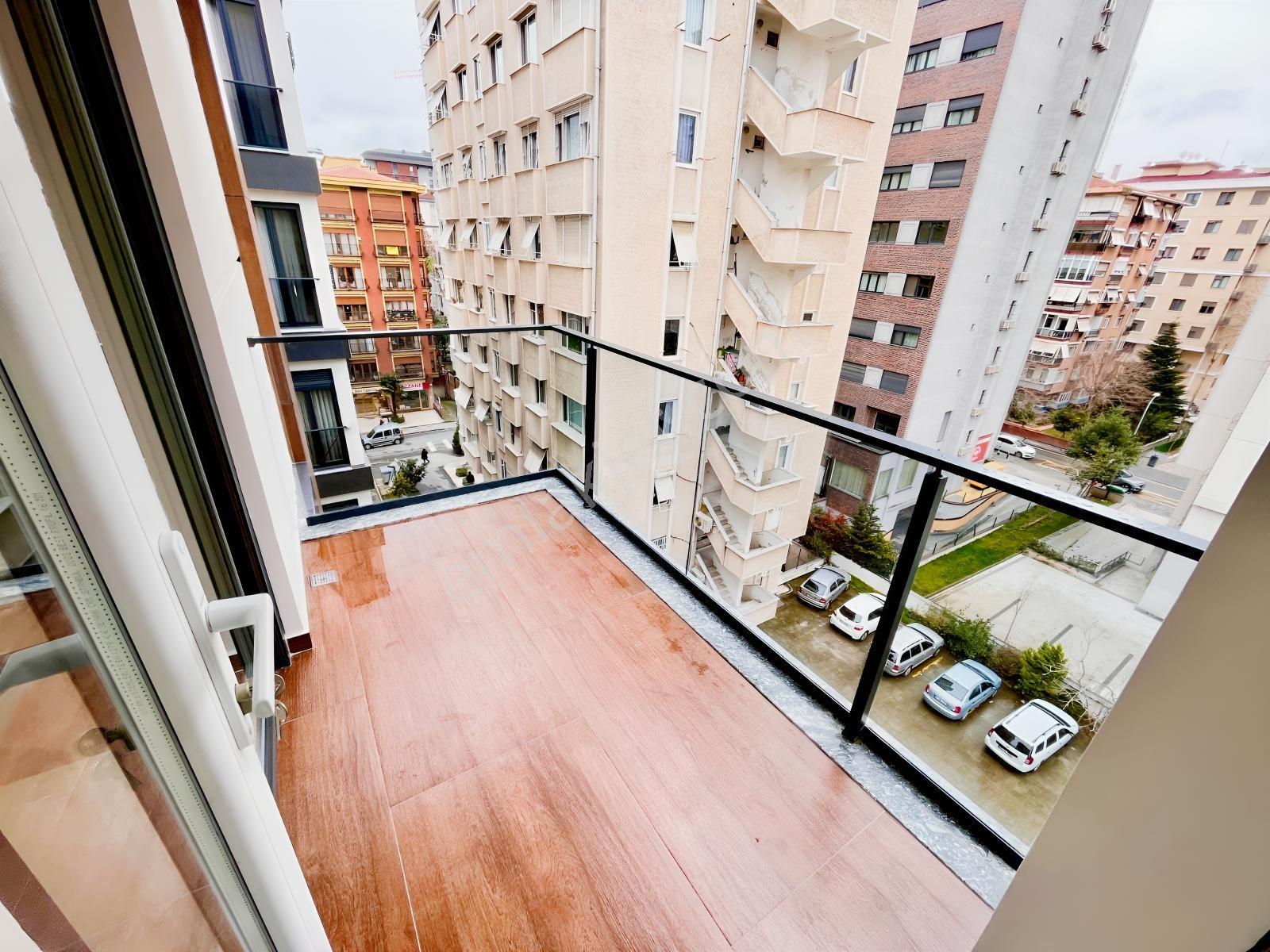 Ömerpaşa'da Bağdat'a Çok Yakın 150m2 Katta Tek Sıfır - Görsel 15