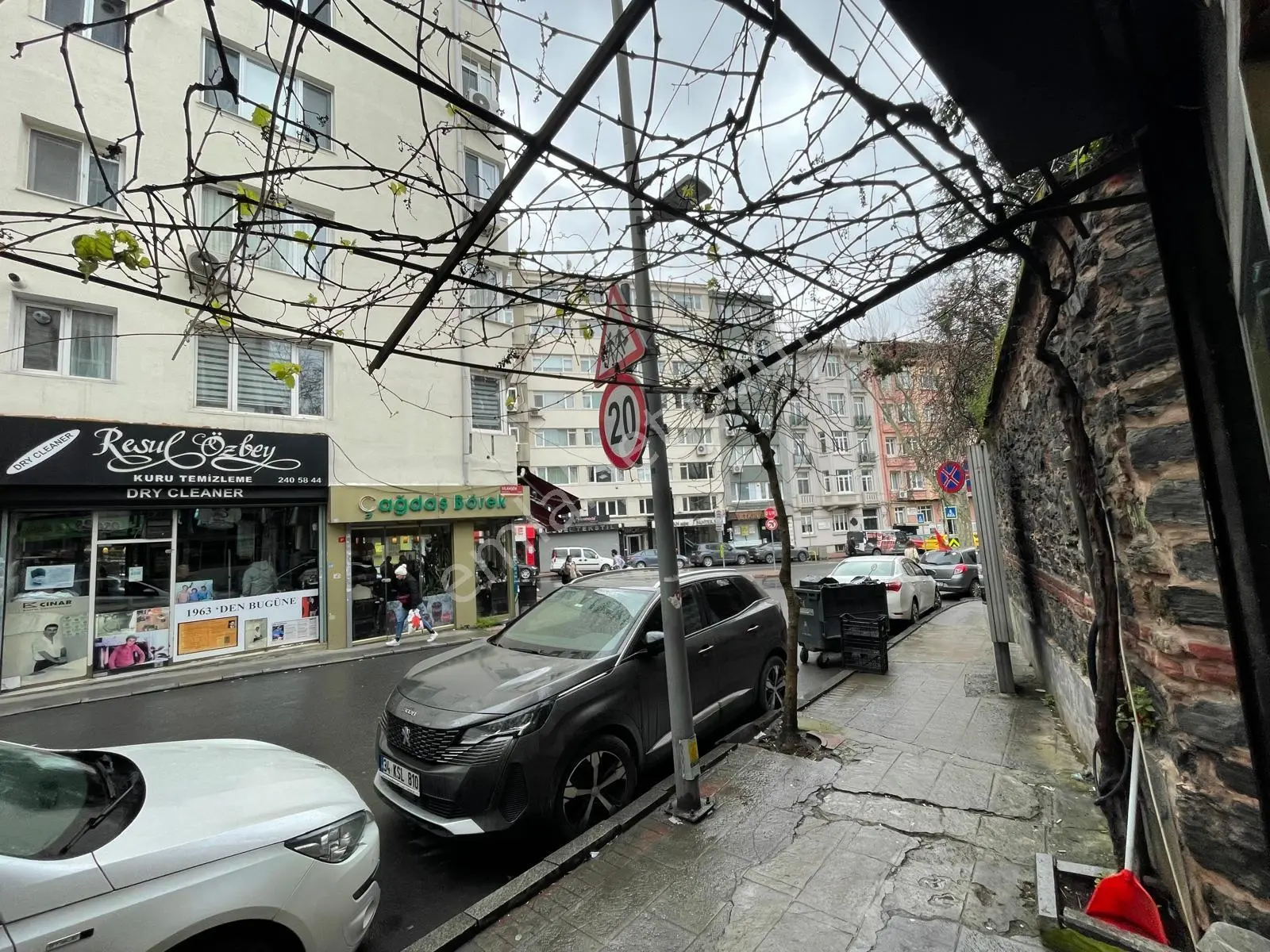 Şişli Bomonti Ada Yolunda Köşe Konum Fırsat Satılık Dükkan