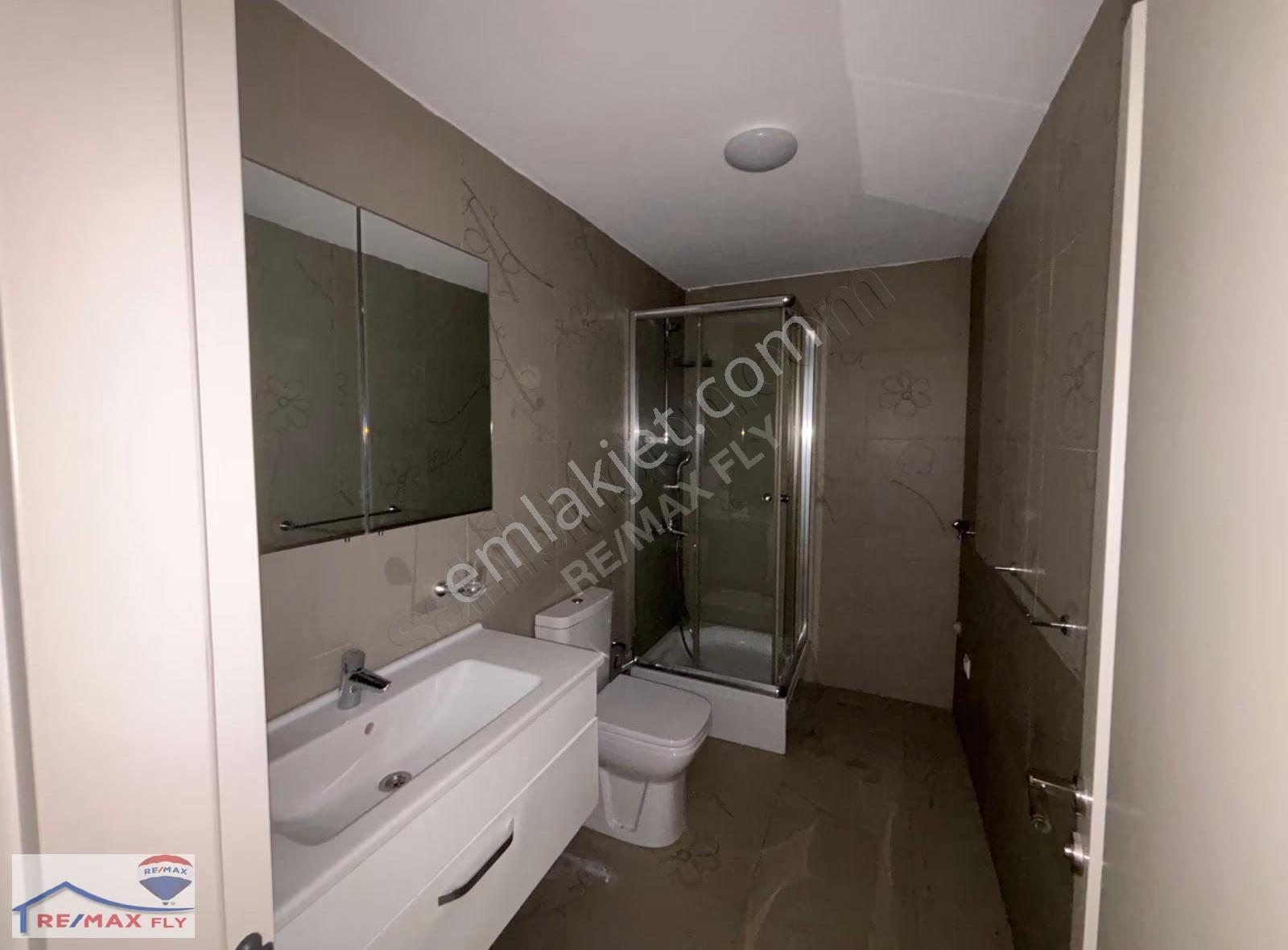 Dragani Sitesi'nde Kiralık 3+1 Bahçe Dubleks - Görsel 15