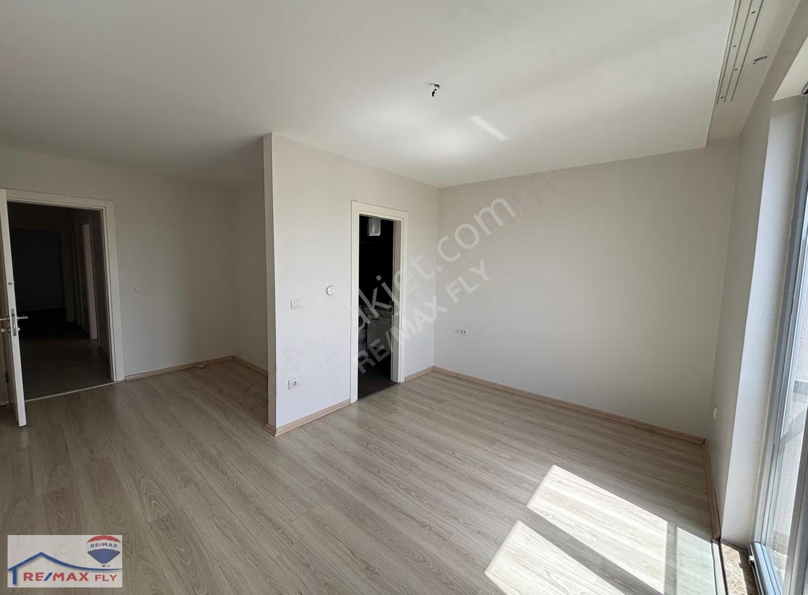 Dragani Sitesi'nde Kiralık 3+1 Bahçe Dubleks - Görsel 22