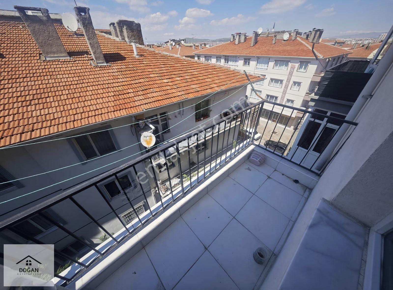 Sincan Atatürkte 3+1 Kiralık Katta Geniş Yapılı Bağımsız Daire - Görsel 16
