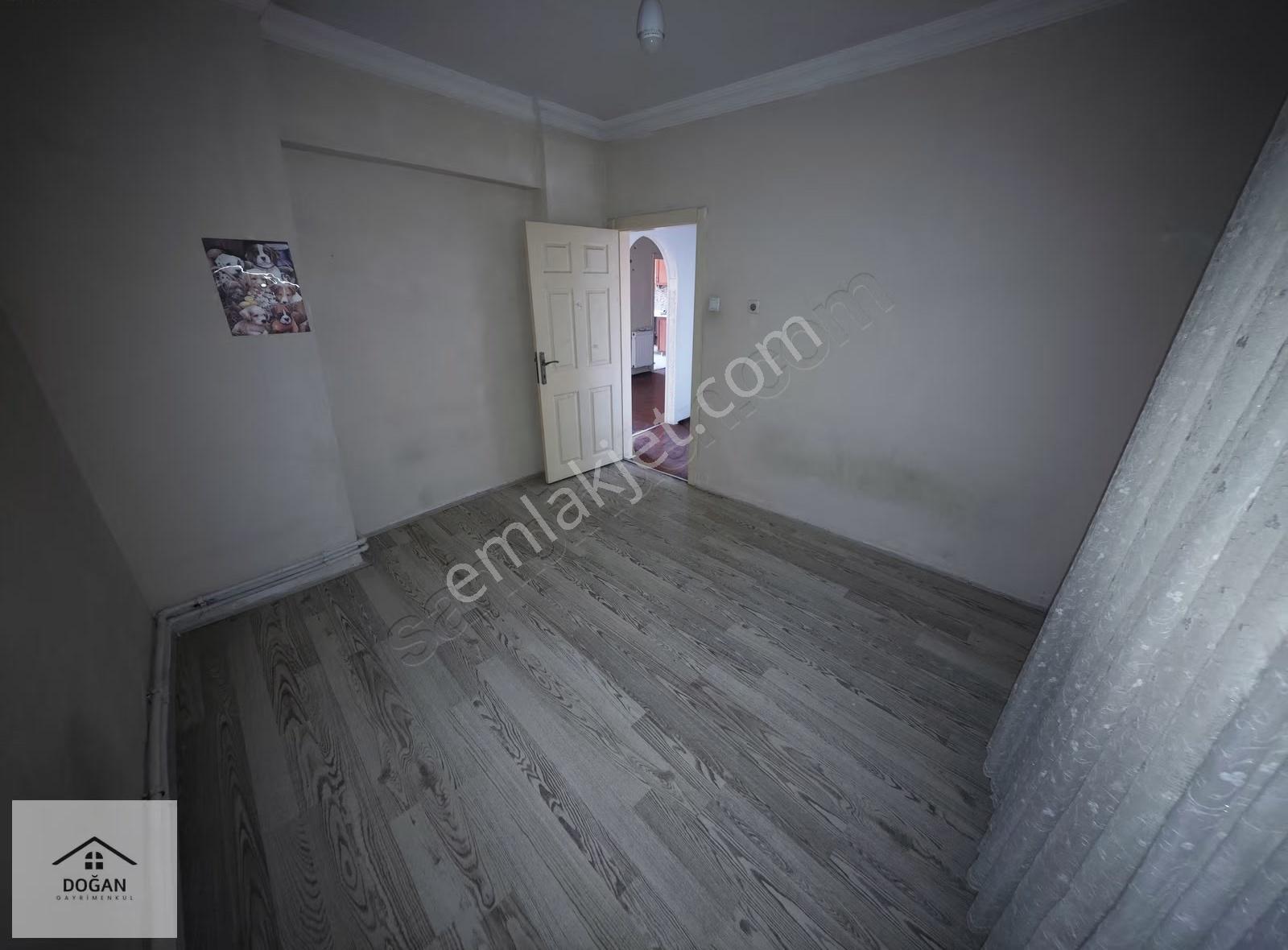 Sincan Atatürkte 3+1 Kiralık Katta Geniş Yapılı Bağımsız Daire - Görsel 23