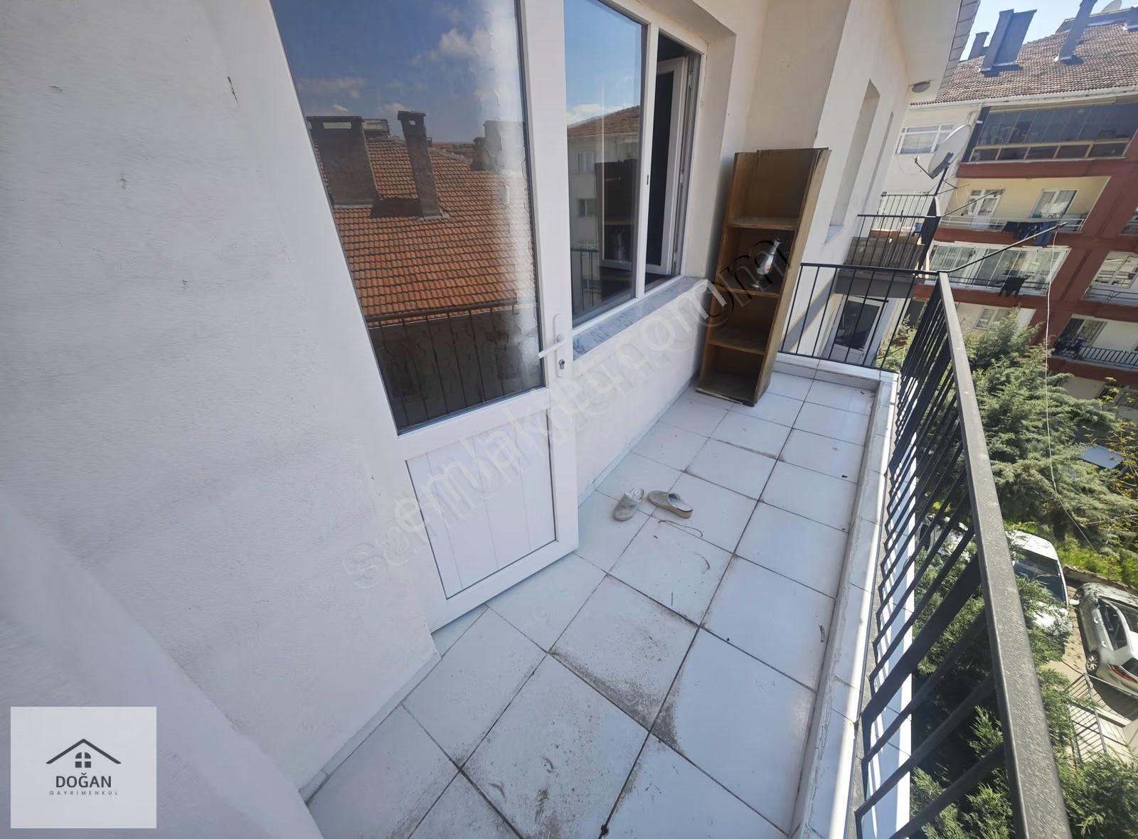 Sincan Atatürkte 3+1 Kiralık Katta Geniş Yapılı Bağımsız Daire - Görsel 19