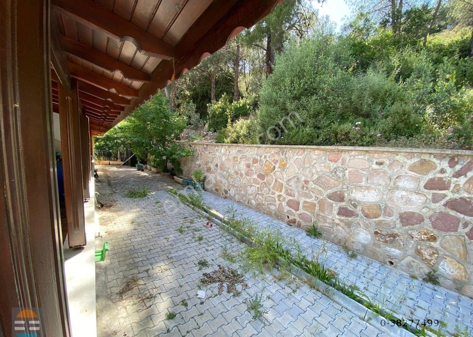 Sarımsaklı Merkezde Kiralık 3+1 Dubleks Villa - Görsel 25