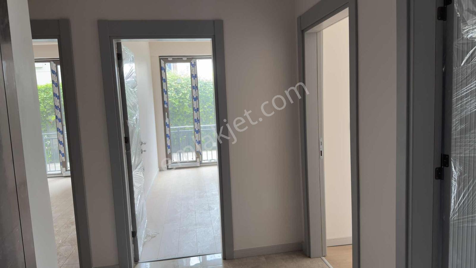 Dialog Altundan Balat'ta 3+1 Sıfır Lüx Daire - Görsel 13