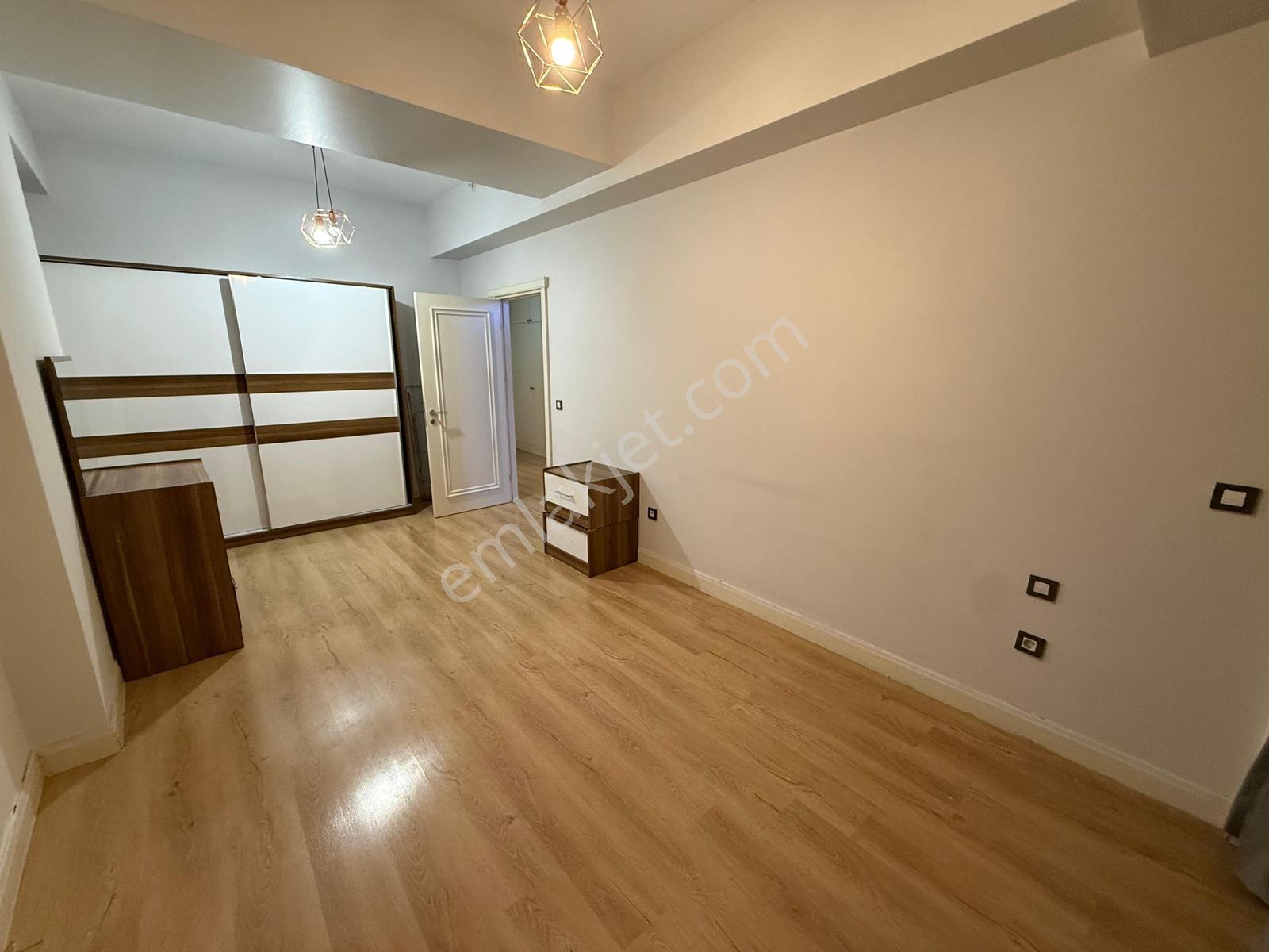 Venezia'da Avm Mnz Teraslı Masrafsız Satılık 1+1 Daire - Görsel 2