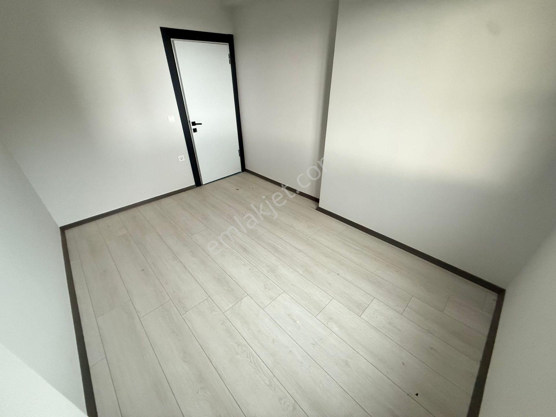 Delux'den Soğancılar Cd. Yakın Deniz Manzaralı Kiralık Sıfır 2+1 - Görsel 14