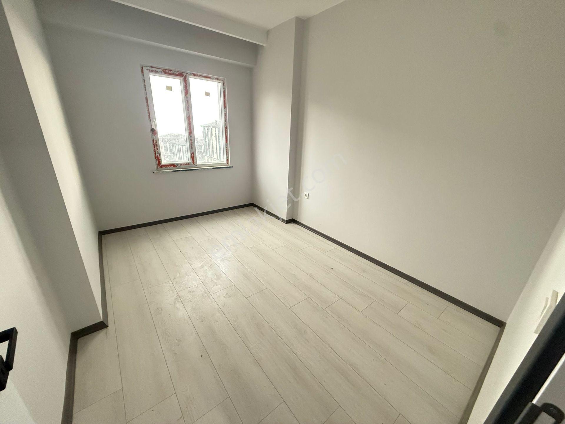 Delux'den Soğancılar Cd. Yakın Deniz Manzaralı Kiralık Sıfır 2+1 - Görsel 12