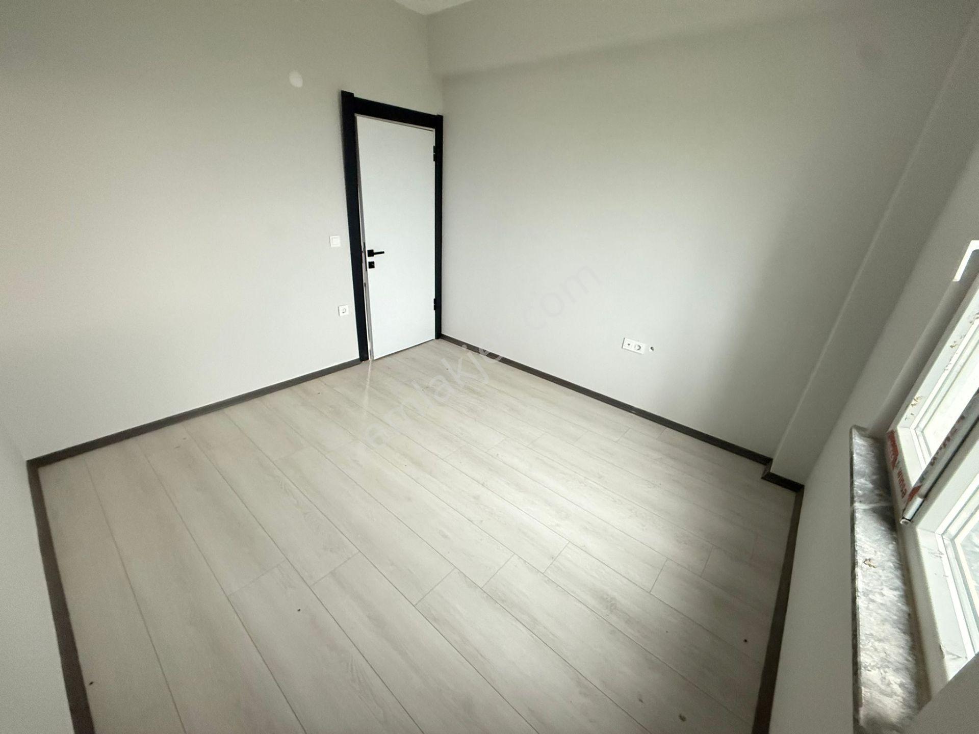 Delux'den Soğancılar Cd. Yakın Deniz Manzaralı Kiralık Sıfır 2+1 - Görsel 17