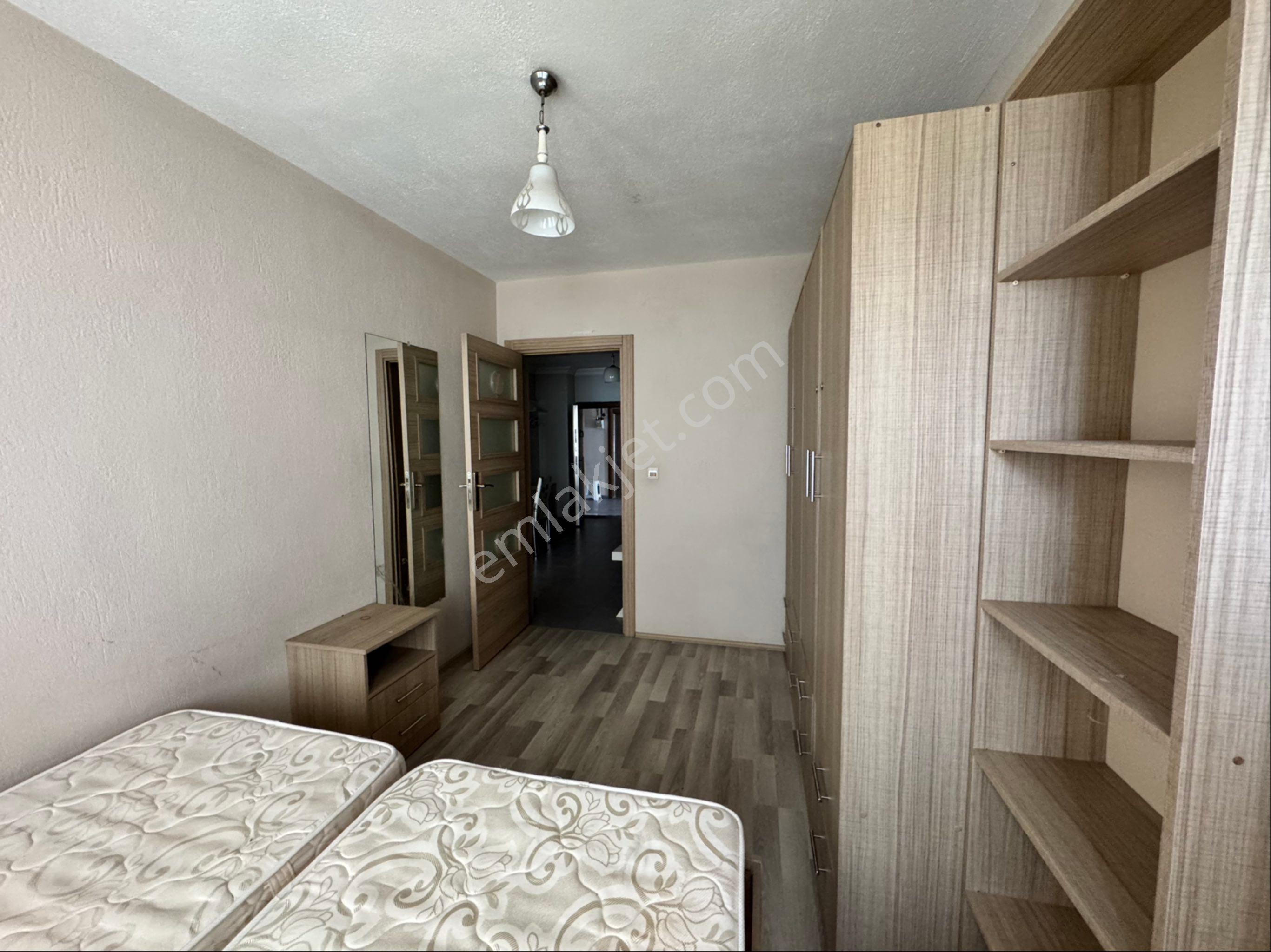 Berkay Emlaktan Turan Mahallesinde Eşyalı Kiralık Daire - Görsel 10