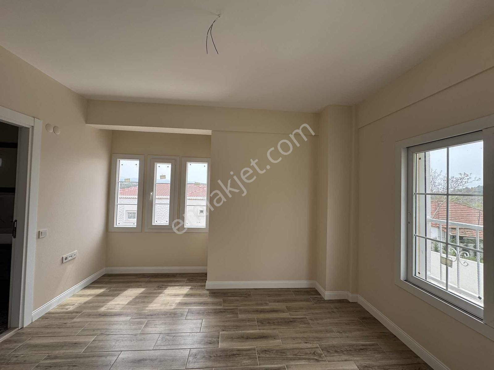 Site İçerisinde, Sıfır, Kiralık 3+1 Dublex Villa - Görsel 25