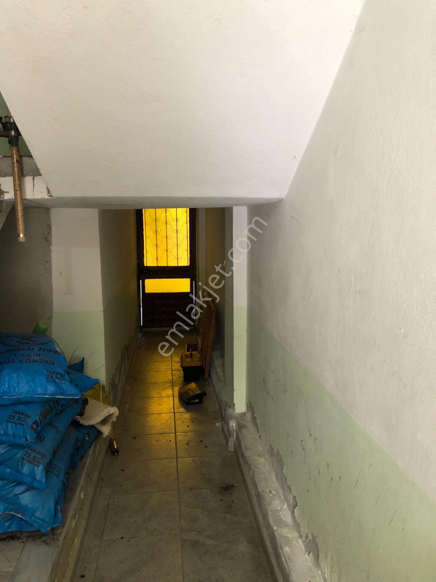 Şarköy De Işık Emlaktan Cumhuriyet Mah De 283 M2 Mutakil Bina - Görsel 12