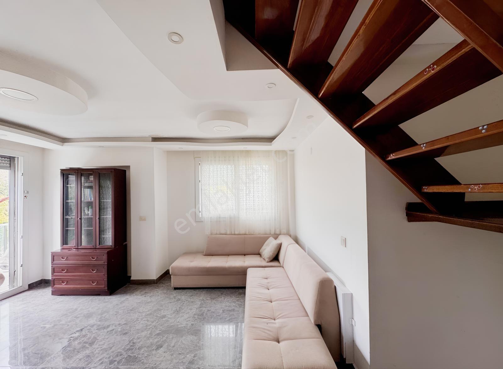 Özdere'de, Denize Yakın, Köşe Konumda, Satılık 3+1 Villa, Yazlık - Görsel 6
