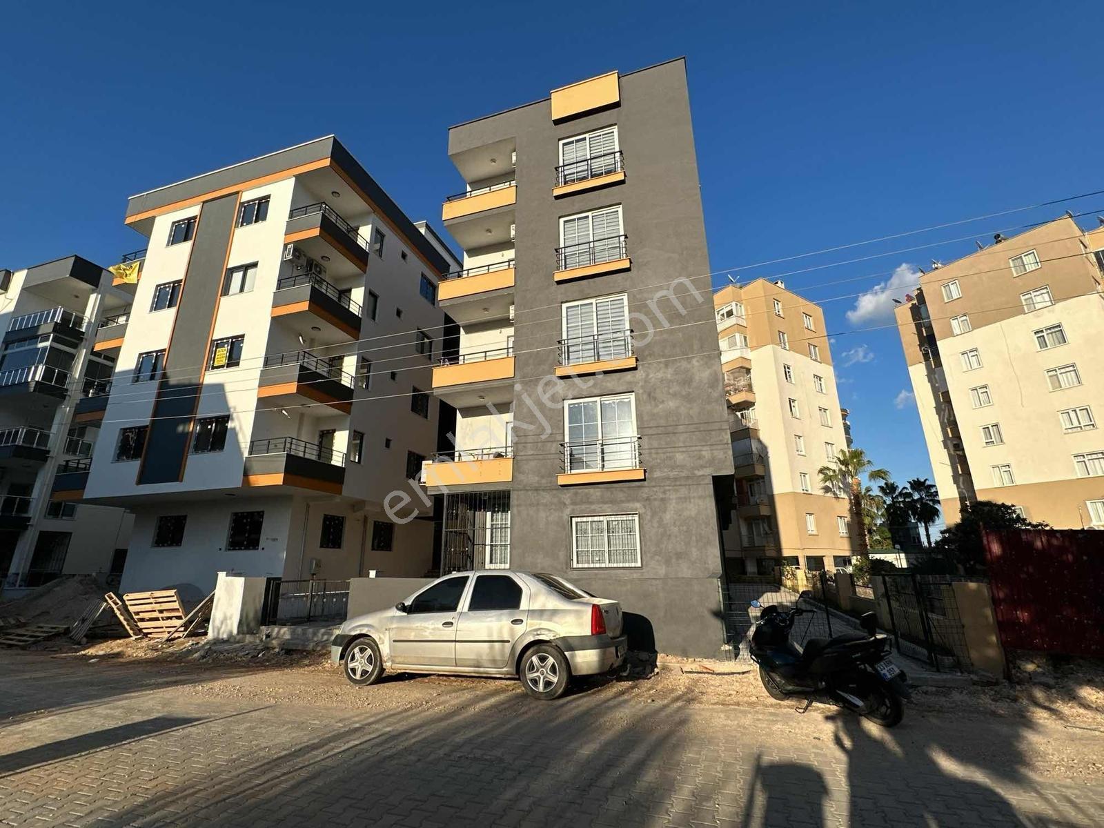 Alata Mahallesi Liman Yakınında Satılık Eşyalı 1+1 Daire - Görsel 9