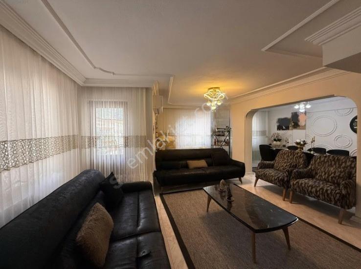 Manisa Uncubozköyde Geniş Salonlu Ve Teraslı 260m² Dublex Daire - Görsel 19