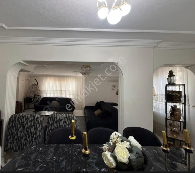 Manisa Uncubozköyde Geniş Salonlu Ve Teraslı 260m² Dublex Daire - Görsel 18