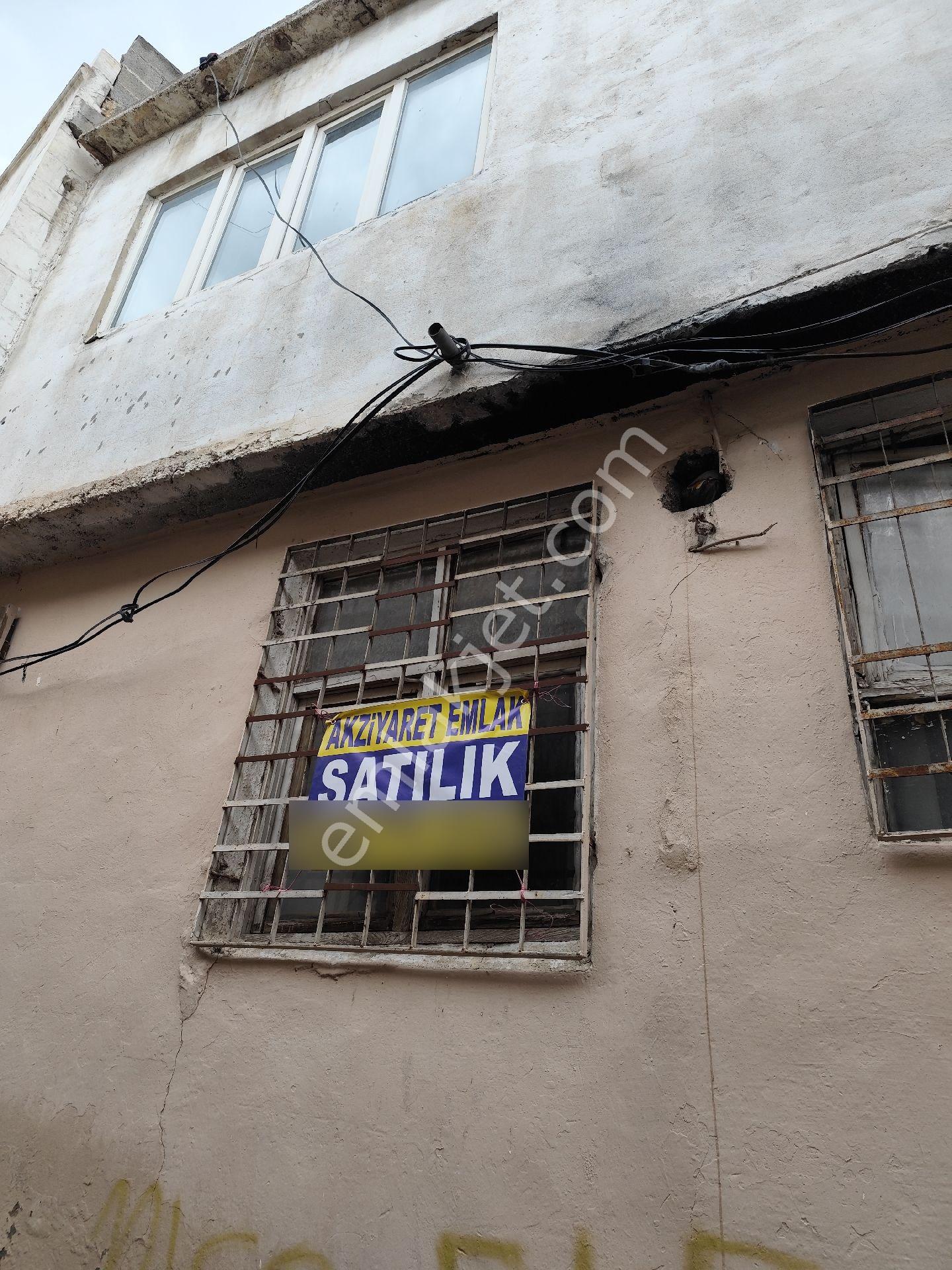 Akziyaret Emlak Tan Satılık 2 Katlı Müstakil Ev