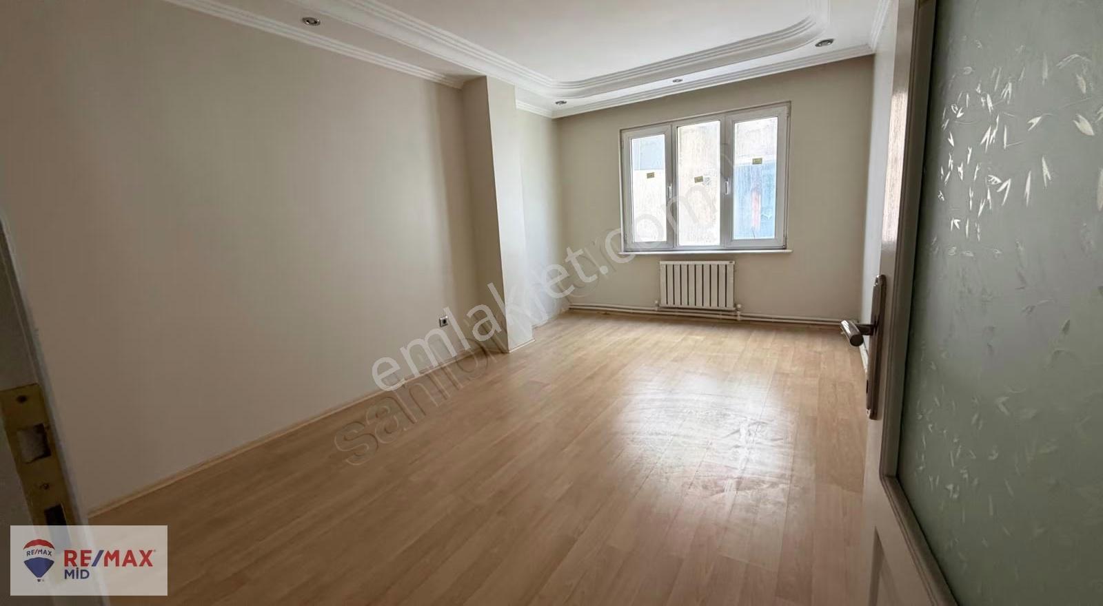 Remax Mid'den Bandırma Caddesi Üzerinde Geniş Kiralık Daire - Görsel 20