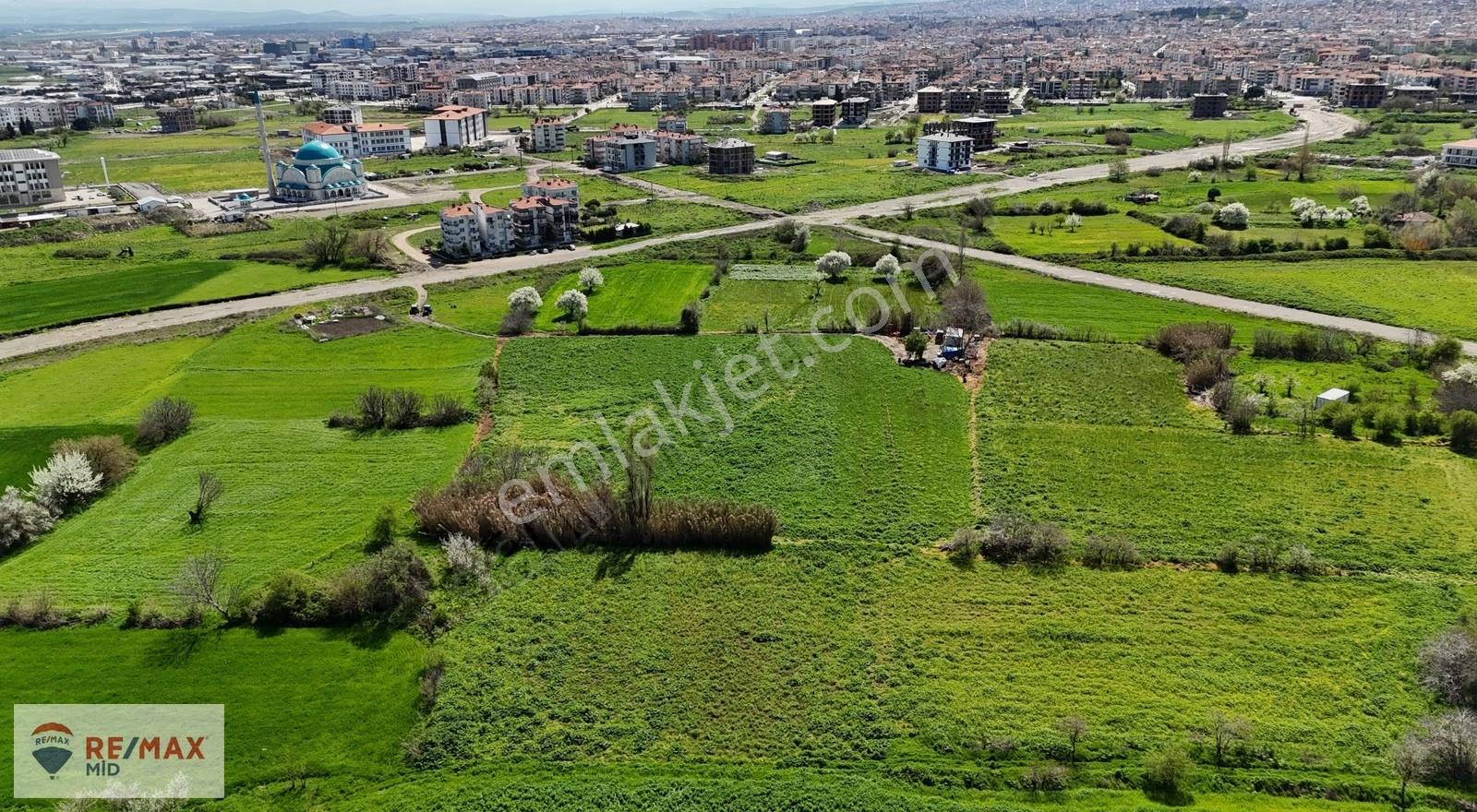 Remax Mid'den Paşaalanı Mah.de Konut İmarlı Arsa - Görsel 9