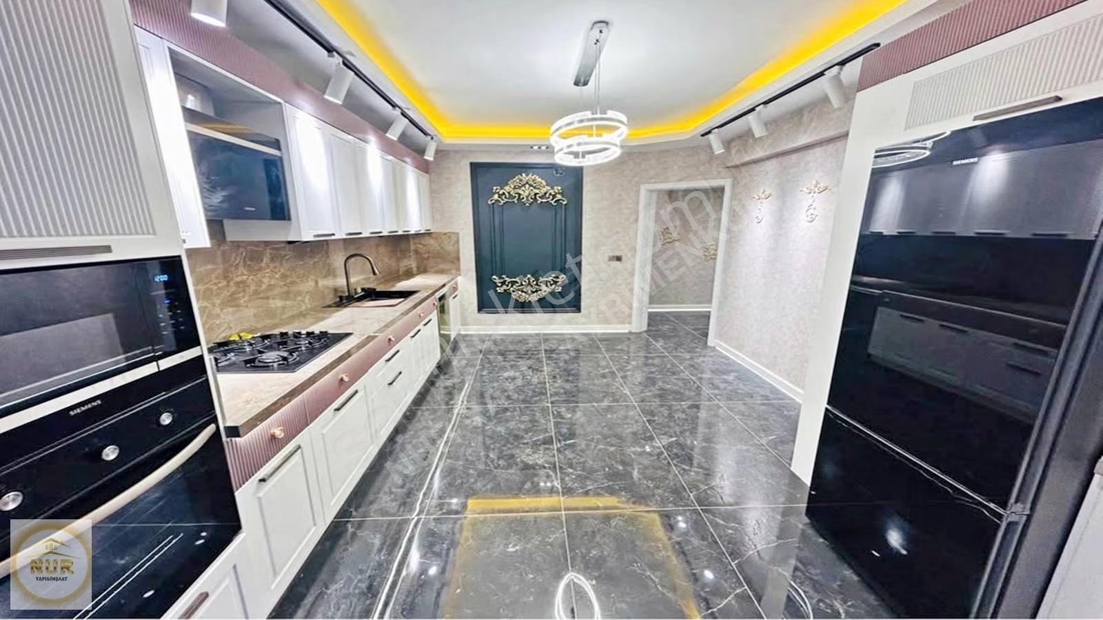 Nur Yapı'dan 30.000 Kira Getirili Metrobüsün Dibinde Lüx 2+1 D. - Görsel 6
