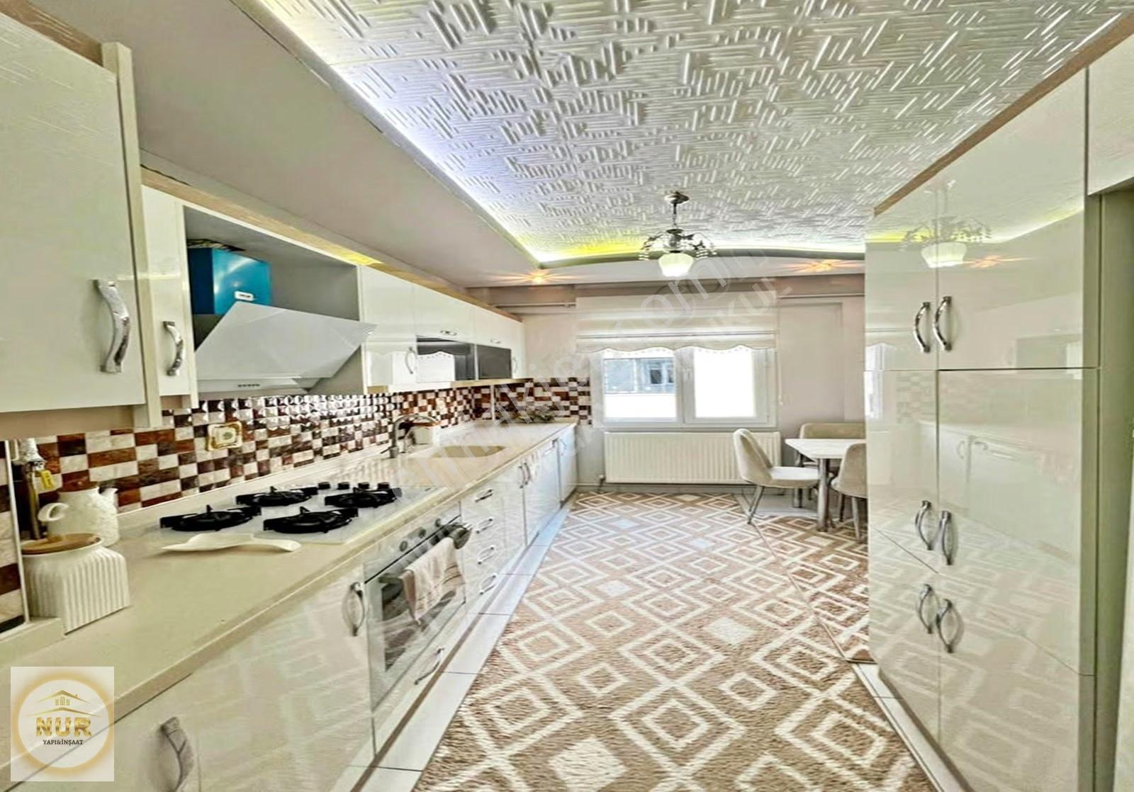 Nur Yapı'dan Muhteşem M2! Metrobüse Komşu Ebeveyen B. Lüx 3+1 D. - Görsel 27