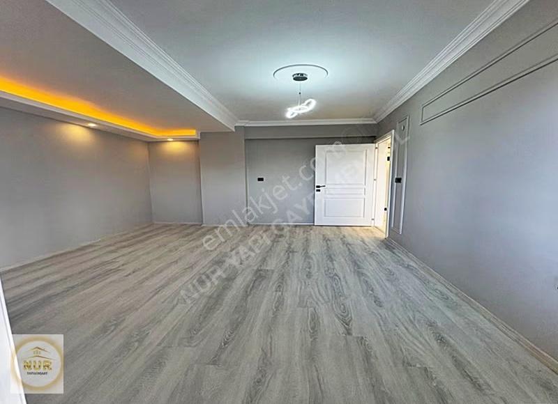 Nur Yapı'dan Fırsat Acil Satılık 2+1 110 M² Geniş Ara Kat Daire - Görsel 20