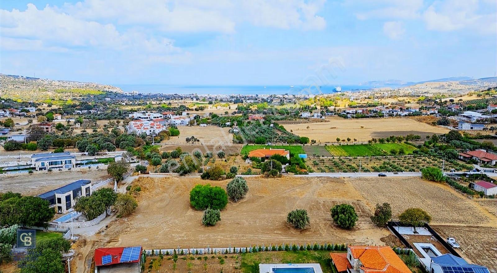 Foça Kozbeyli'de Satılık Tarla