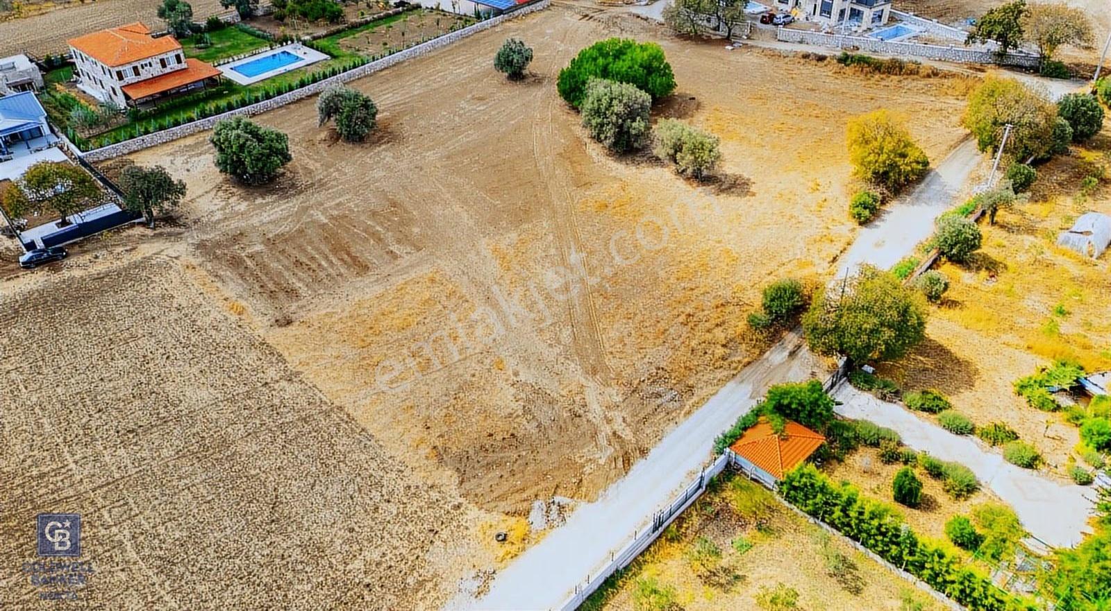 Foça Kozbeyli'de Satılık Tarla - Görsel 13