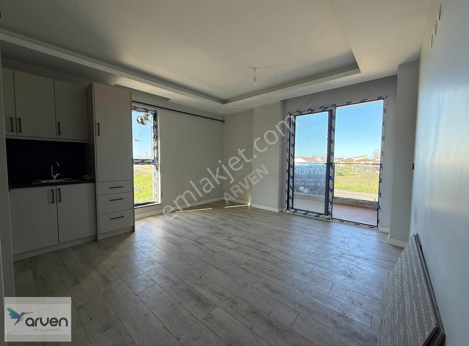 Sahile 200 M , Anayol Altında, Tramvay Projesine Cephe - Görsel 34