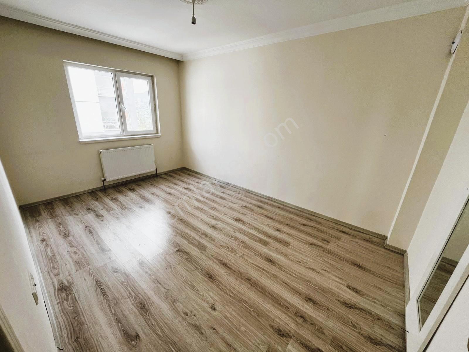 Mamak Doğukent Caddesi Üzerinde Asansörlü 4+1 Kiralık Dubleks.. - Görsel 9