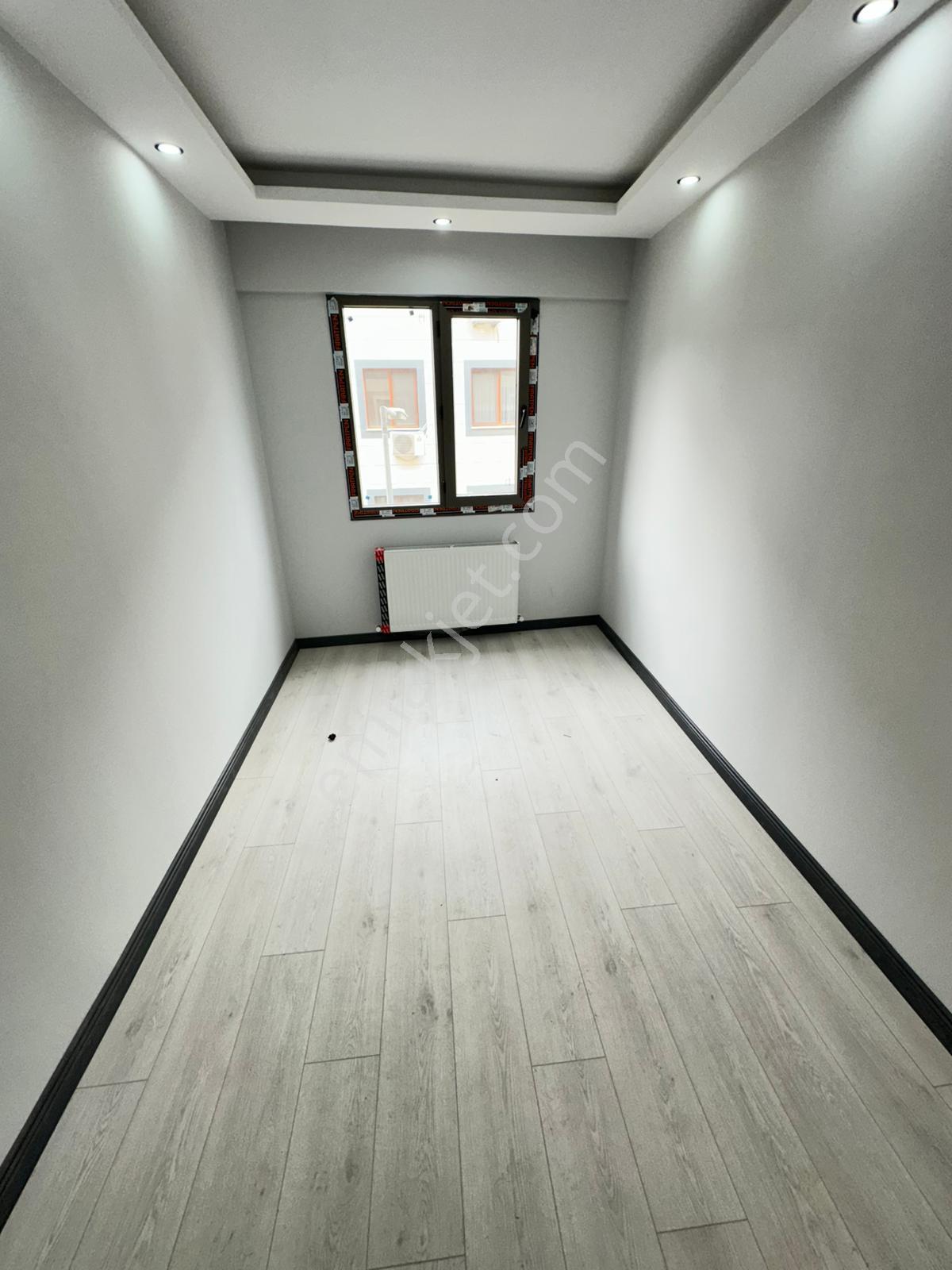 Zeki Emlak'tan Kiralık Manisa Muradiye Mahallesinde İstasyon Civ. 2+1 Kapalı Mutfak Sıfır Daire - Görsel 8