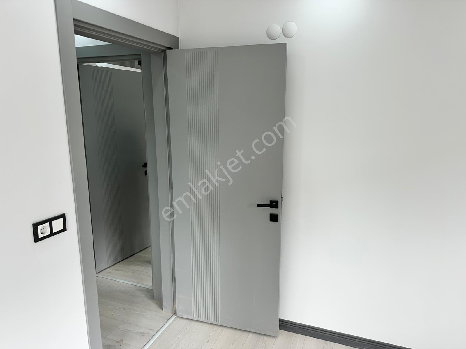 Zeki Emlak'tan Kiralık Manisa Muradiye Mahallesinde İstasyon Civ. 2+1 Kapalı Mutfak Sıfır Daire - Görsel 7