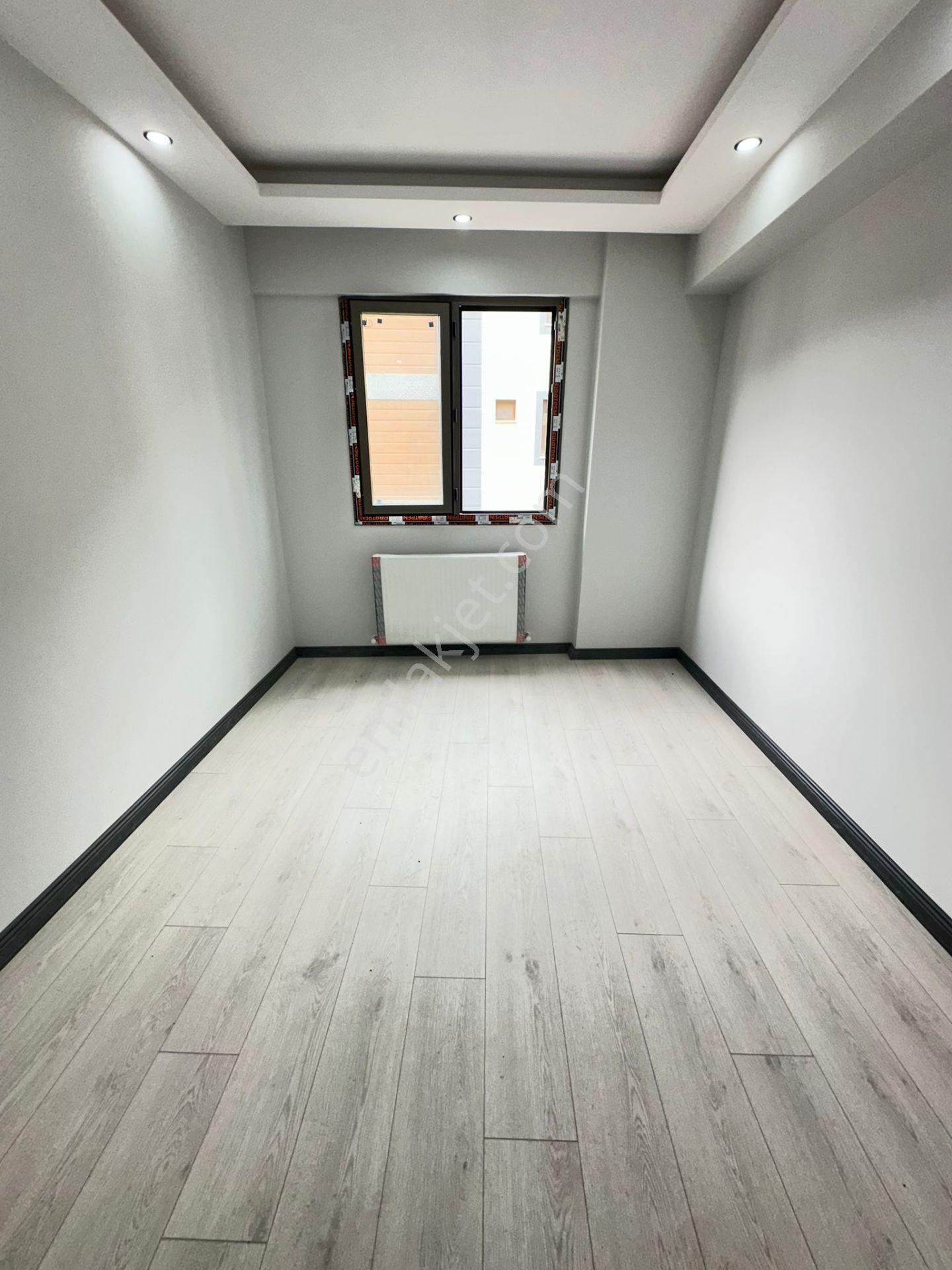 Zeki Emlak'tan Kiralık Manisa Muradiye Mahallesinde İstasyon Civ. 2+1 Kapalı Mutfak Sıfır Daire - Görsel 12