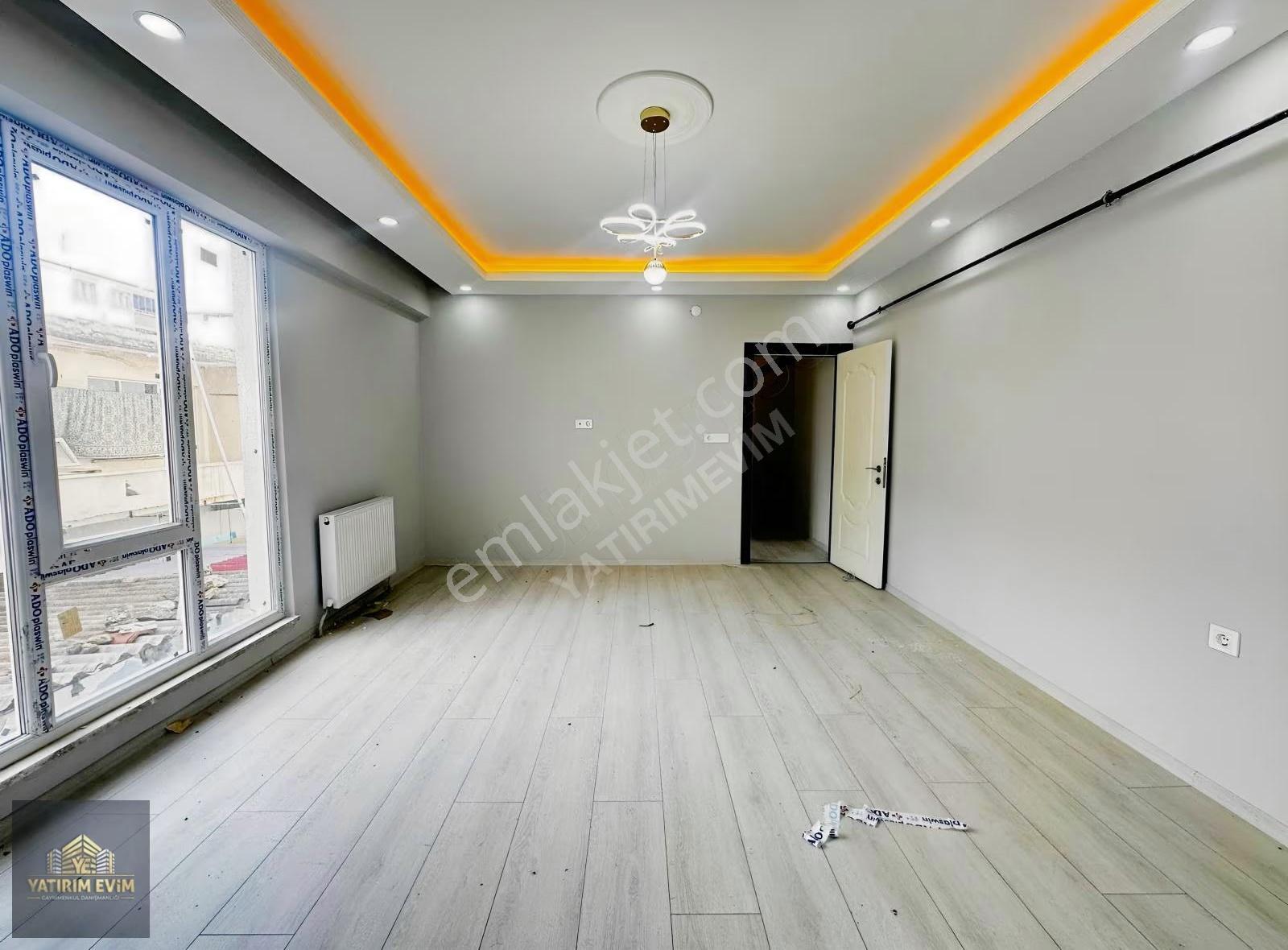 Belediyeye 2 Dk Mesafede İskanlı Güney Cephe 15 Bın Kiracılı 2+1