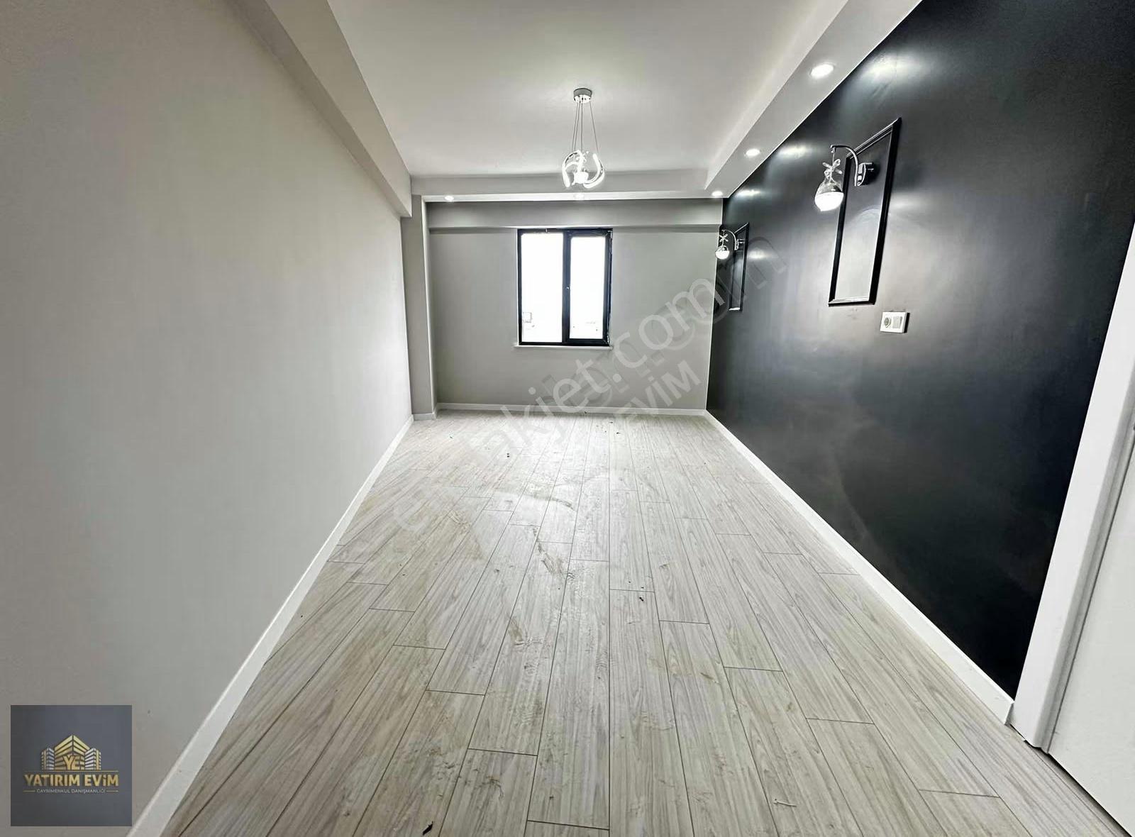 %80 Kredi İmkanlı K.otoparklı Ön Cephe E.banyolu Balkonlu Daire - Görsel 27