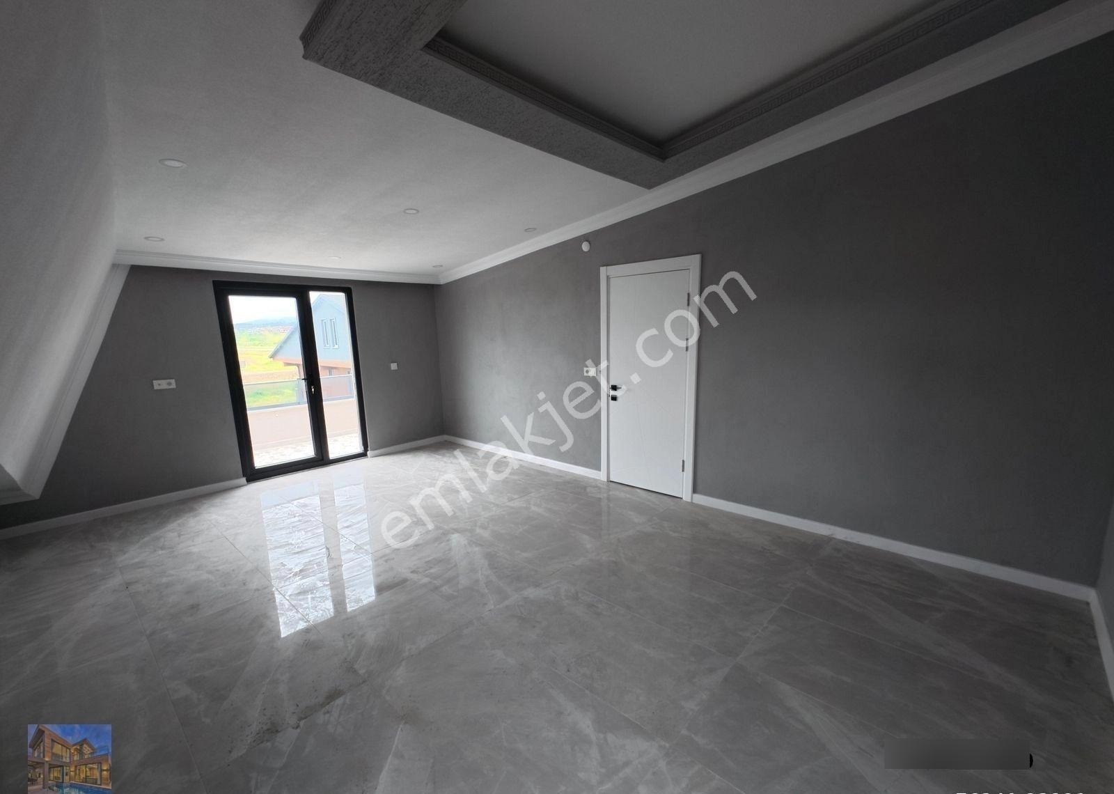Kocaali Sahilde Geniş Bahçeli, Havuzlu Sus Şelali 4+1 Villa - Görsel 20