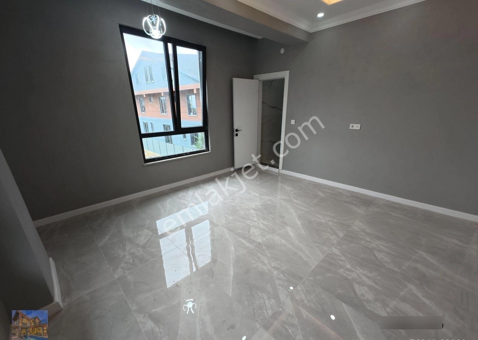 Kocaali Sahilde Geniş Bahçeli, Havuzlu Sus Şelali 4+1 Villa - Görsel 3