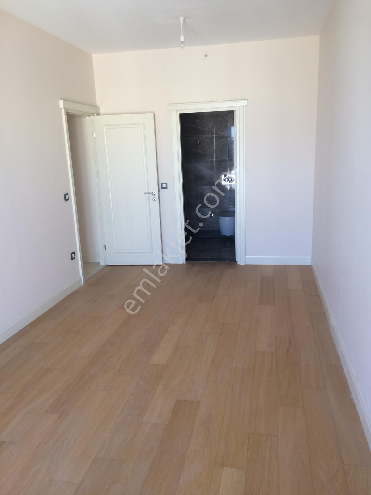 Venezia Mega 3+1 Avm Cephe Boş Taşınmaya Hazır Kiralık Daire - Görsel 10