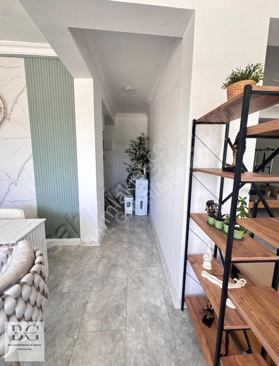 Bal Gayrimenkul'den Cüneytbey'de 100 M2 Yatırımlık Dükkan - Görsel 5