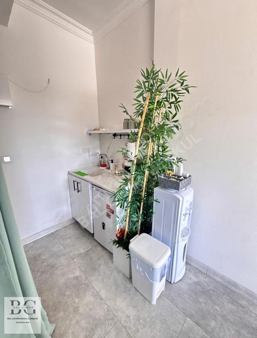 Bal Gayrimenkul'den Cüneytbey'de 100 M2 Yatırımlık Dükkan - Görsel 7