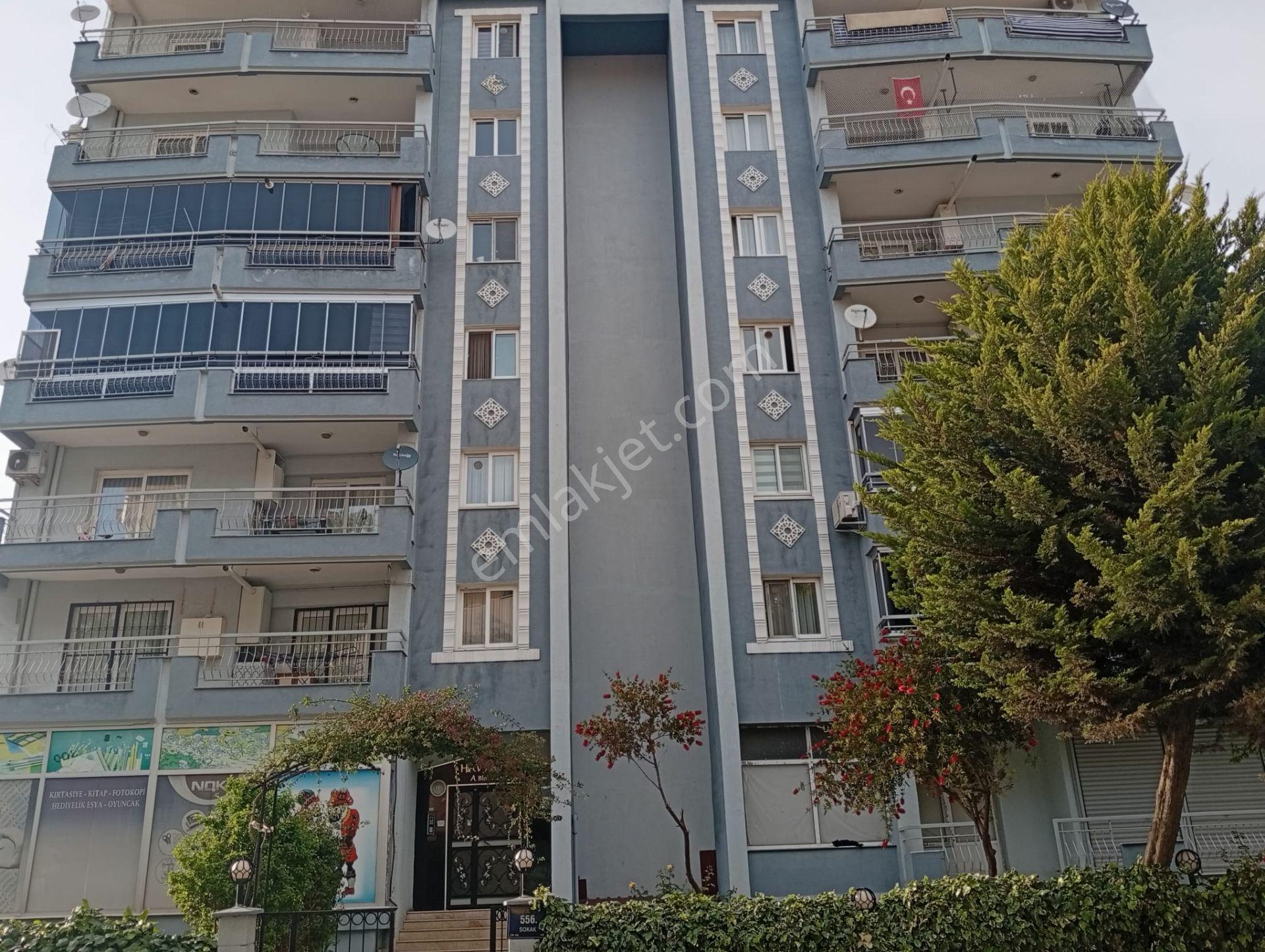 Buca Emlak Tan Satılık 3+1 Doğalgazl Daire I Site İçinde Asansörlü Akıncılar Buca - Görsel 7