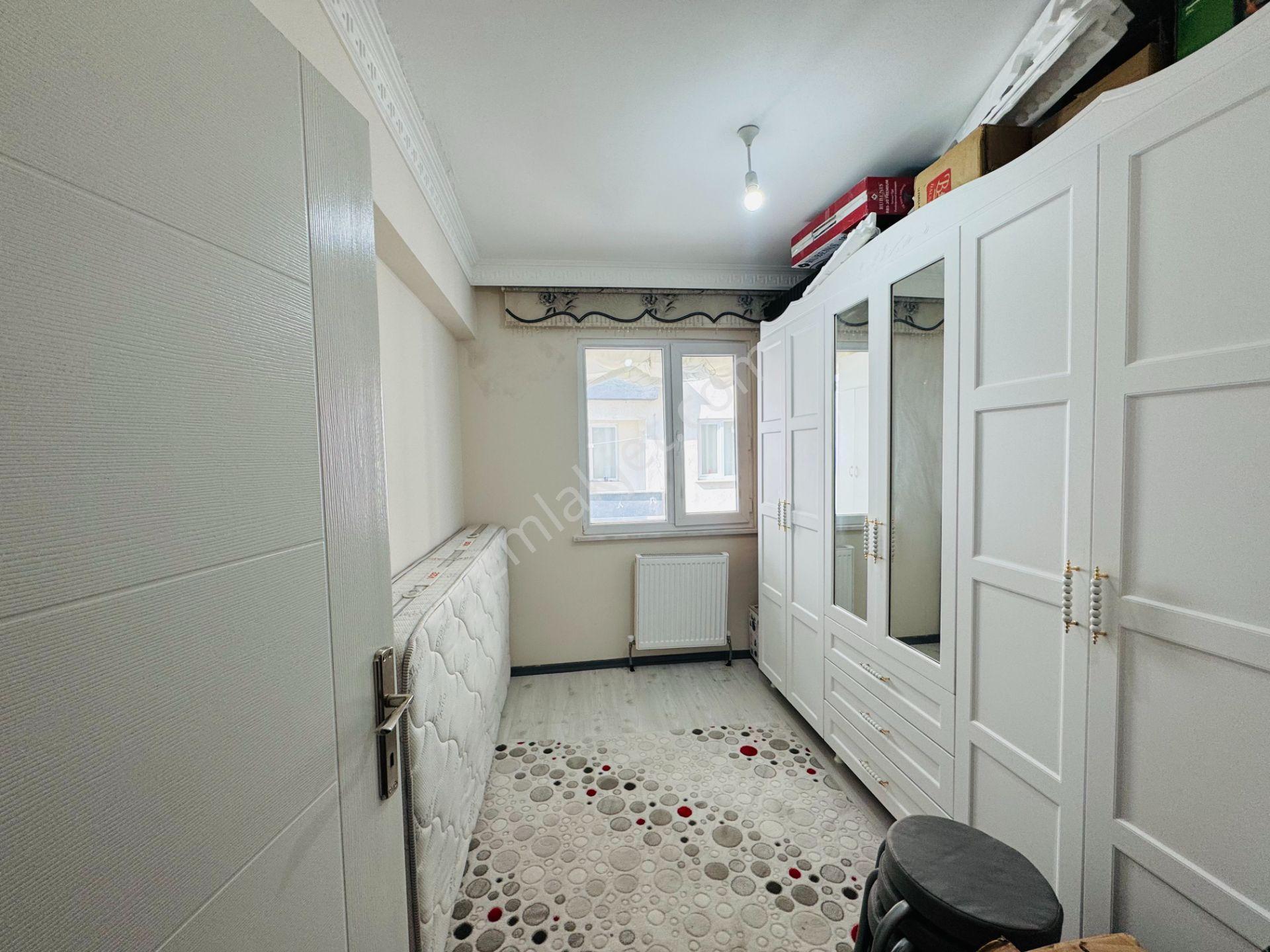 Güven'den Kapaklı'da Caddeye,servislere Yakın Kombili 2+1 Daire - Görsel 22